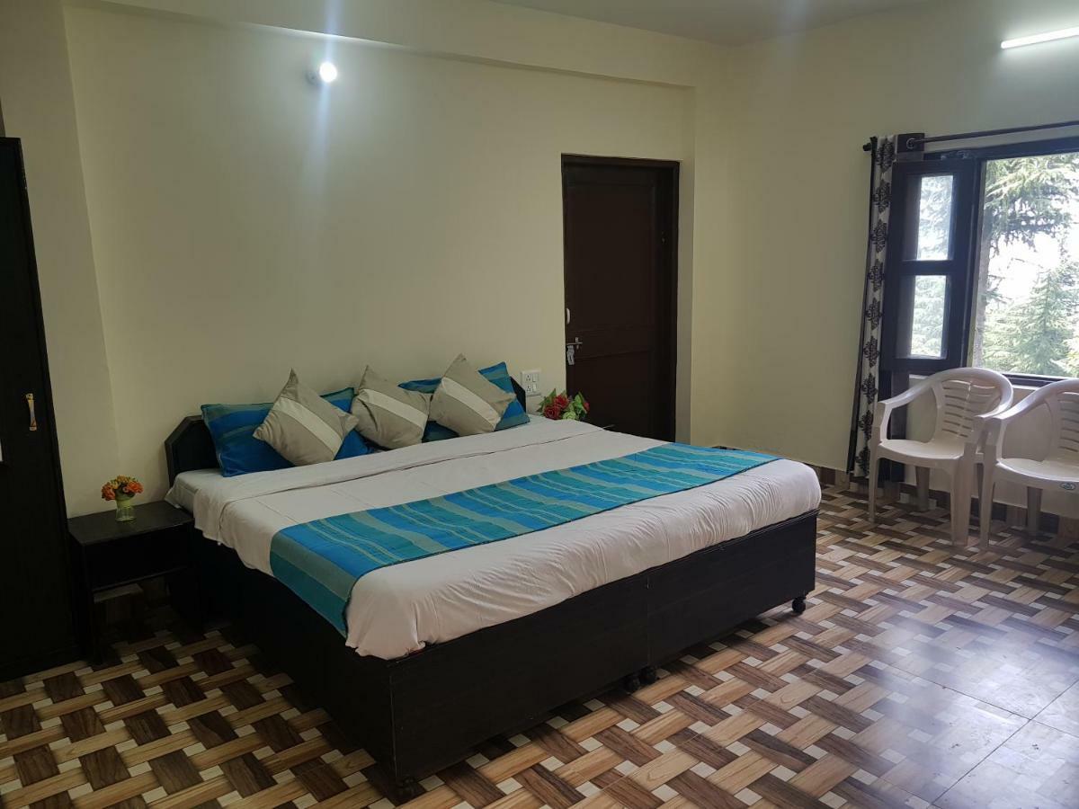 Aditya Homestay Далхаузи Екстериор снимка